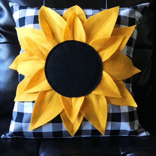 PATTERN (PDF):  Sunflower Pillow (Immediate Download)